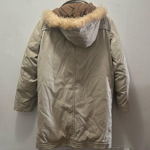 Landlubber Puffer Jacket- Large - Picture 4 of 11